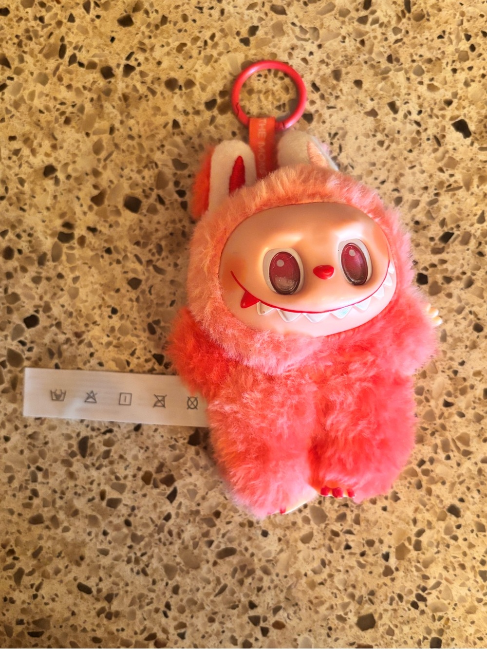 Pink Labubu - pop mart